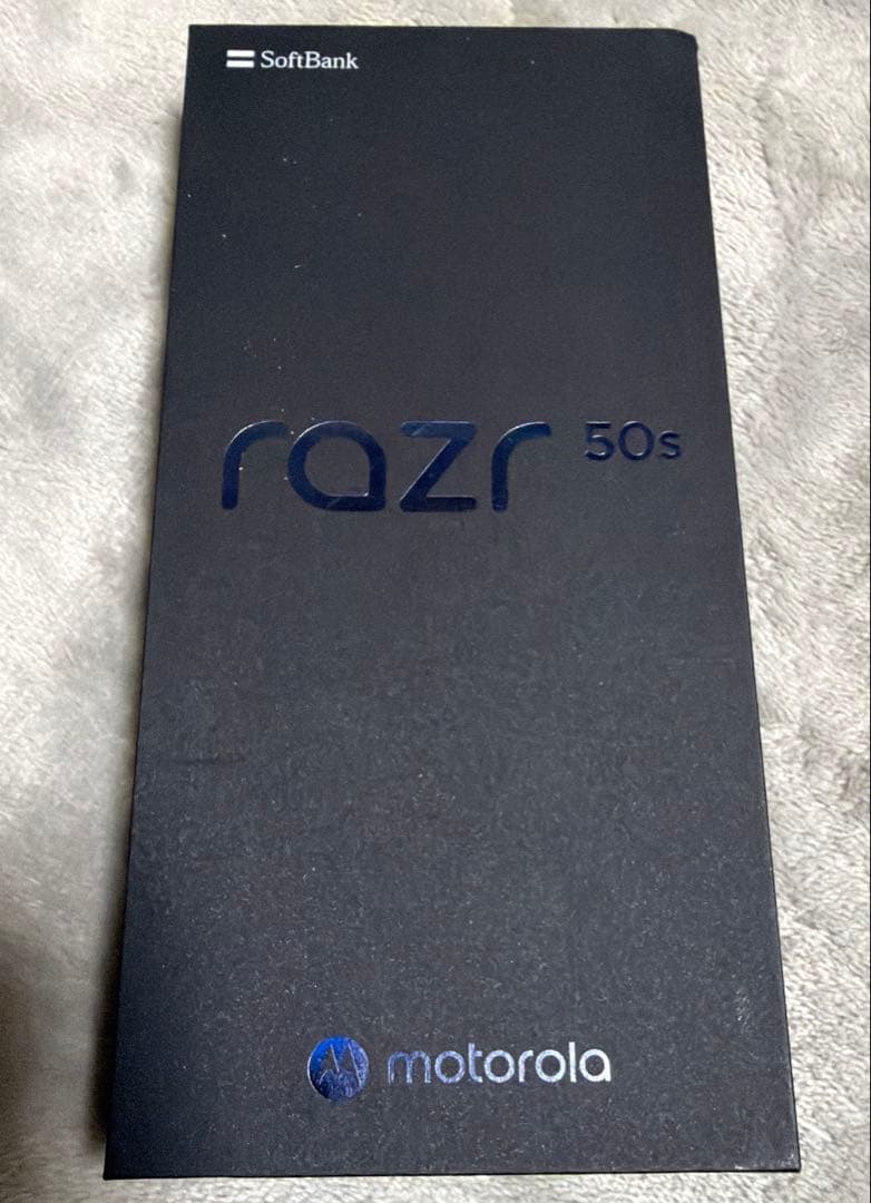 【新品未使用】motorola razr 50s SoftBank 本体