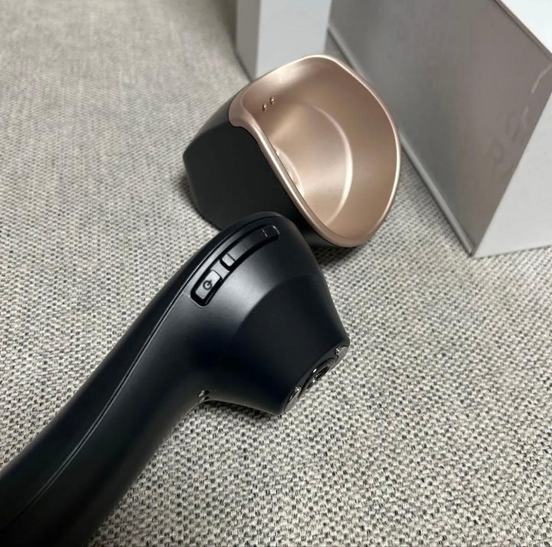 レレレさんおすすめ美顔器INGRACE Pullquart プルクウォート