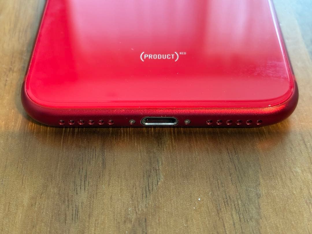 【美品】iPhone SE2 64GB SIMフリー 赤