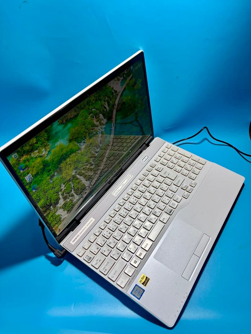 富士通 LIFEBOOK AH53/C2 i7 32GB 2TB SSD