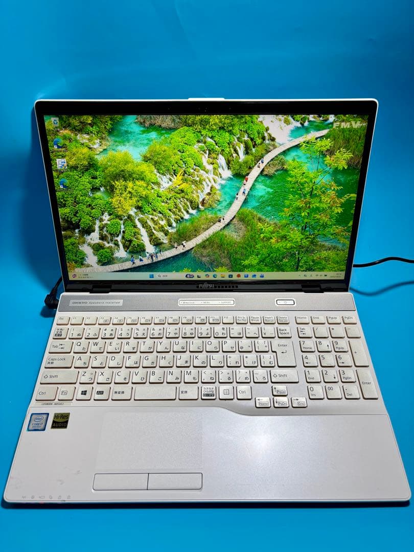 富士通 LIFEBOOK AH53/C2 i7 32GB 2TB SSD