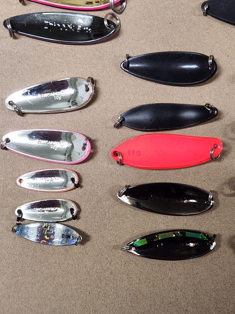 スプーンルアーセット 多色 35個4g～25g