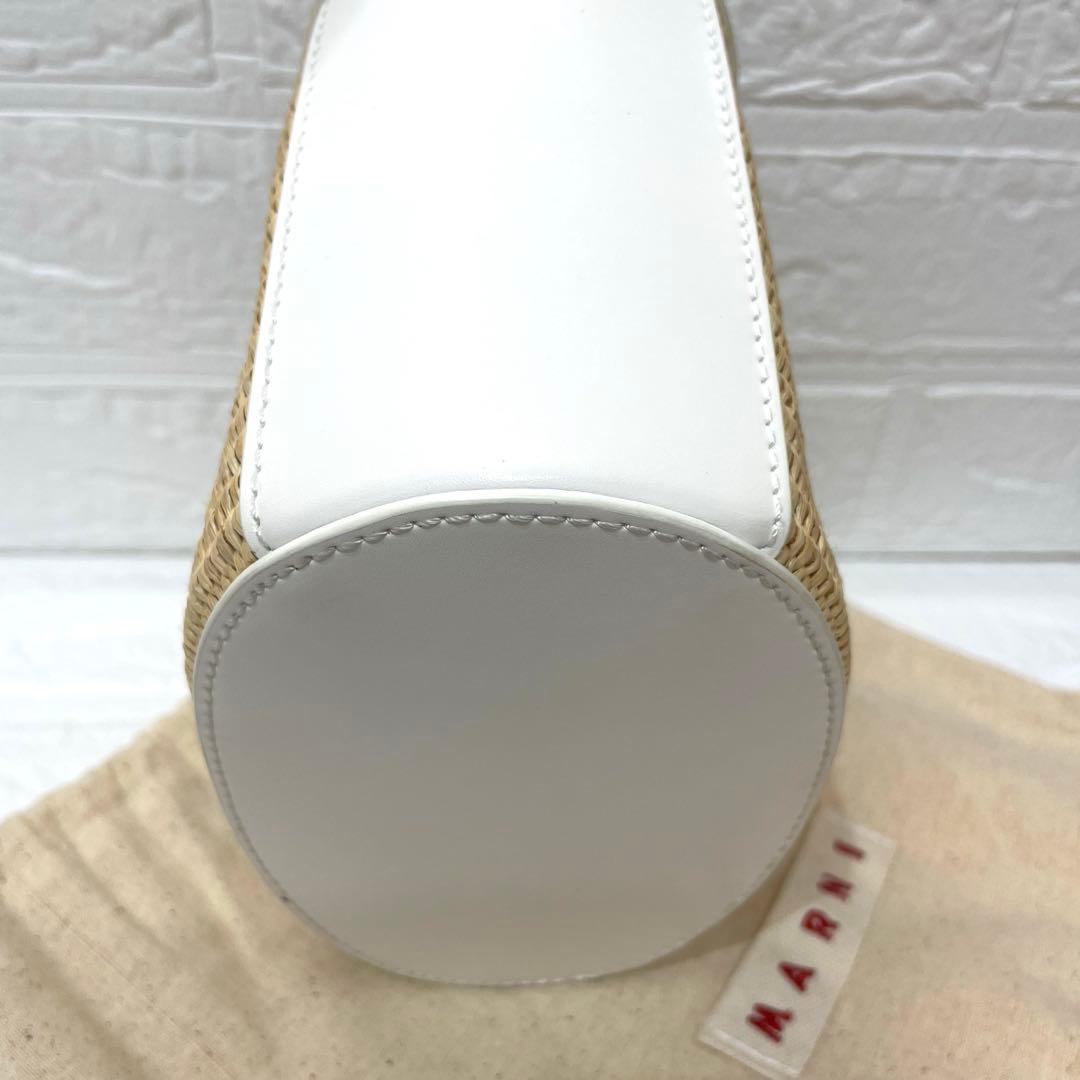 【Ｍ9】美品✨MARNI かごバッグ ホワイト・ベージュ