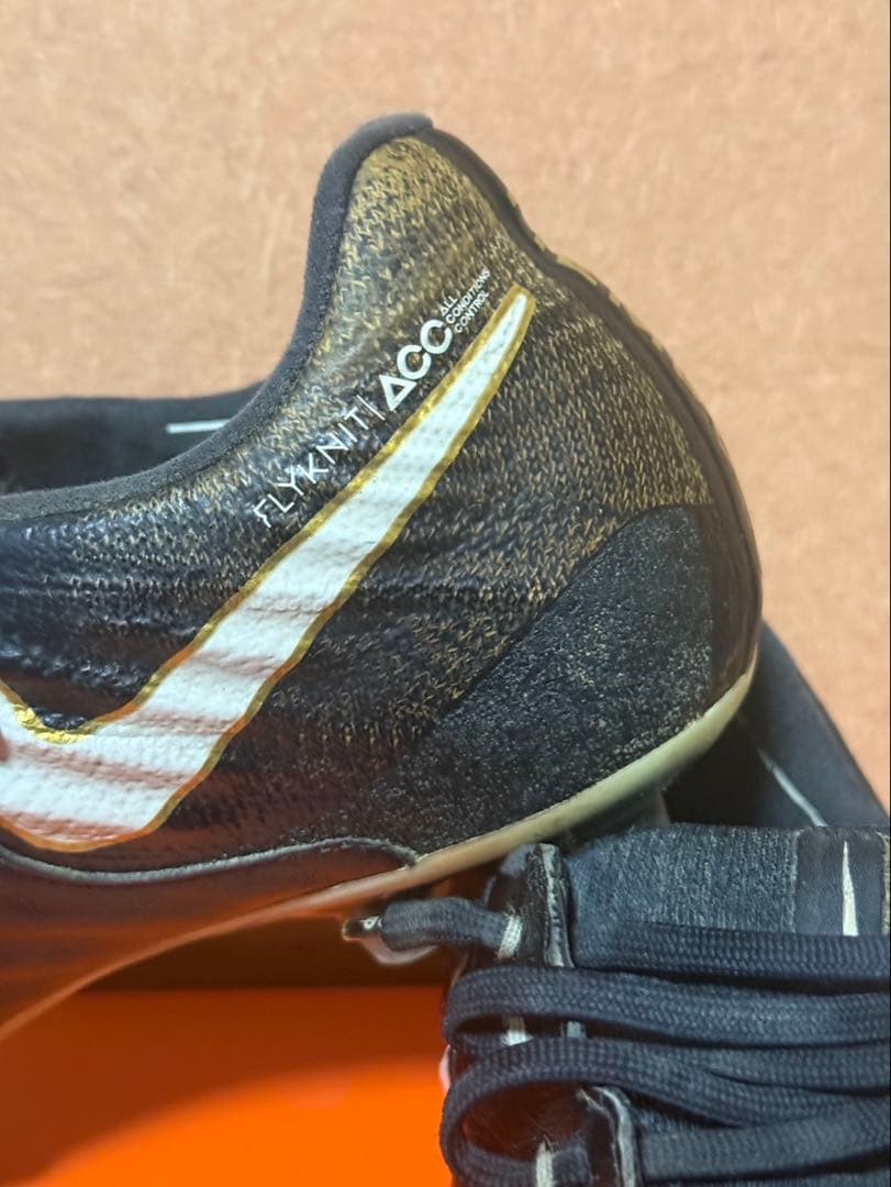 Nike ティエンポ サッカー スパイク ブラック