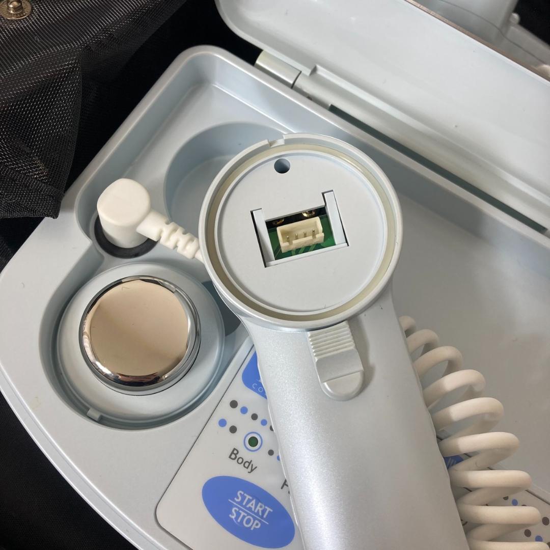 ▼IVY　アイビー　スーパーソニックⅢ　付属品すべて有り　美容機器　美顔器