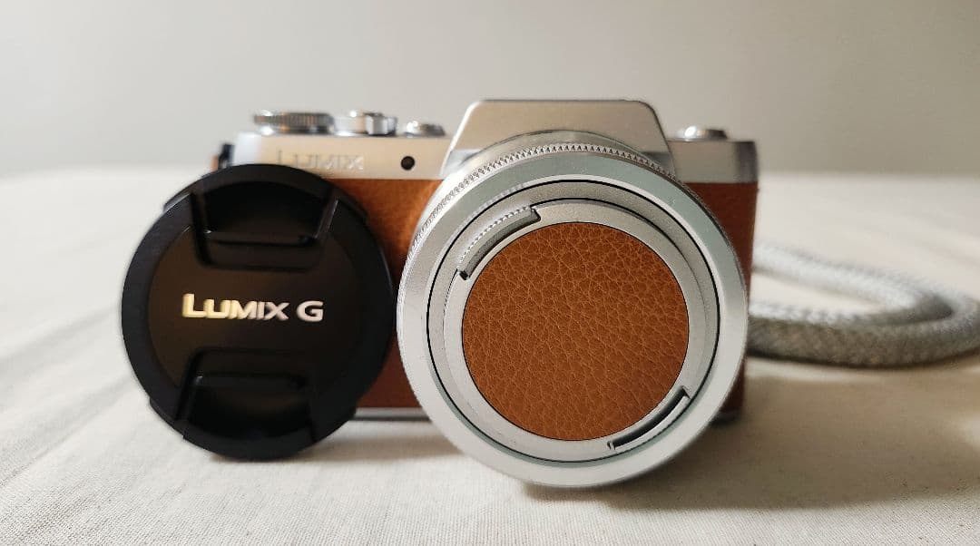 PanasonicLUMIX DMC-GF7Wブラウン パンケーキレンズつき