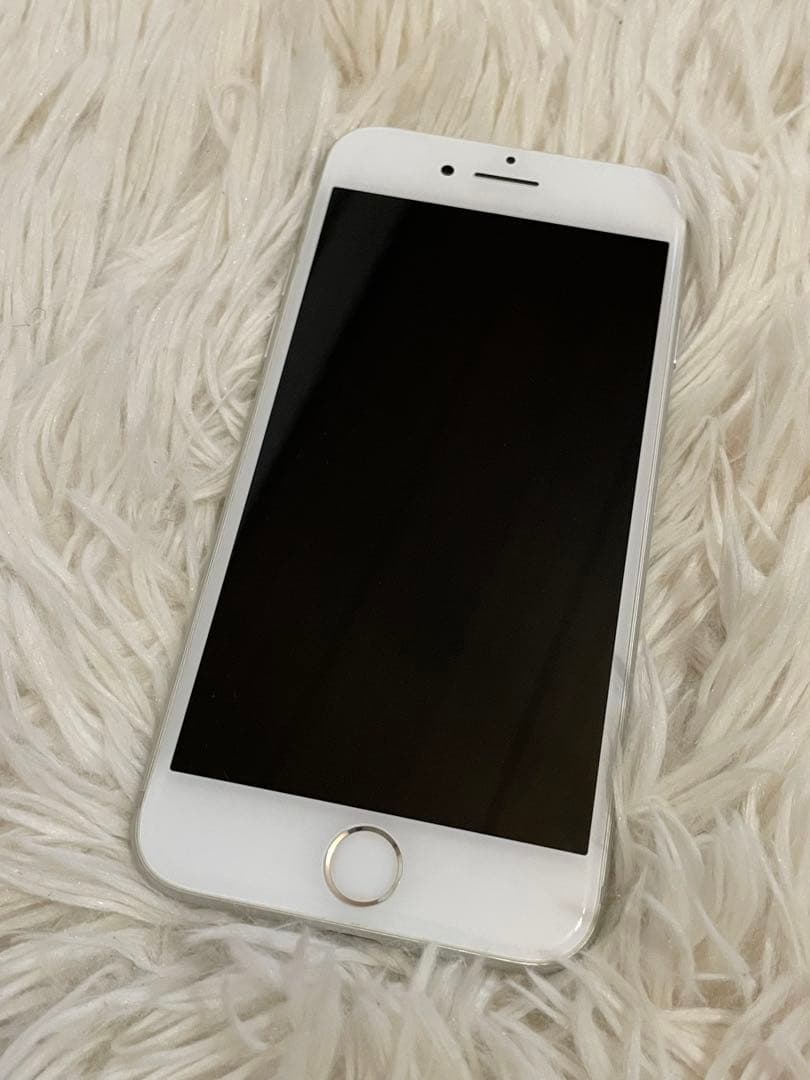 iPhone7 128GB シルバー SIMフリー