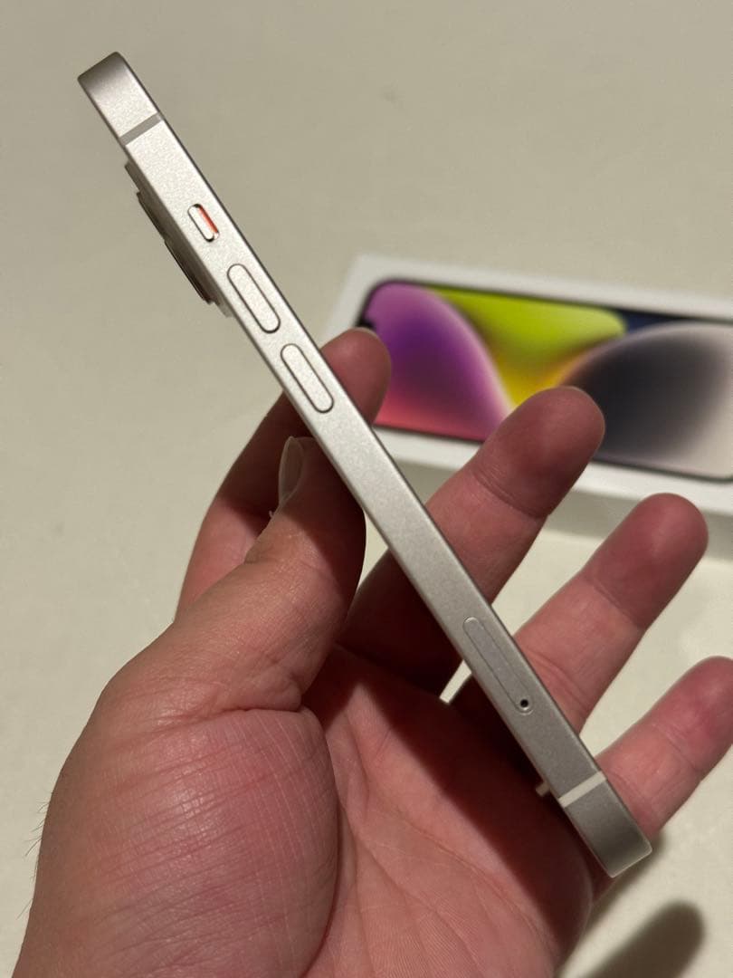 tuki 様 iPhone 14 スターライト 128GB 本体