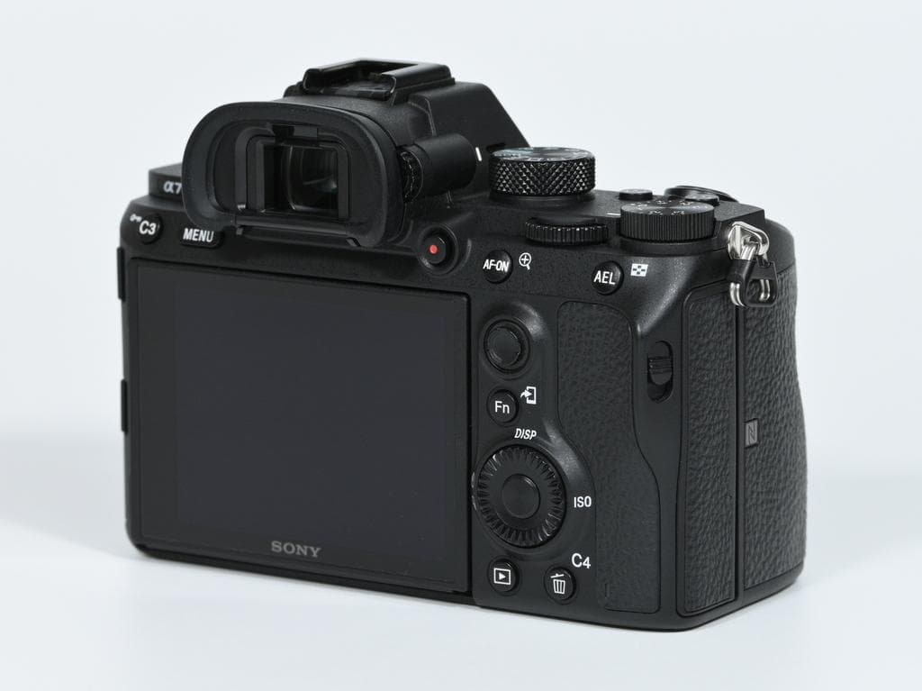 【美品】 ソニー α7 III ILCE-7M3 ボディ 《ショット数2024》