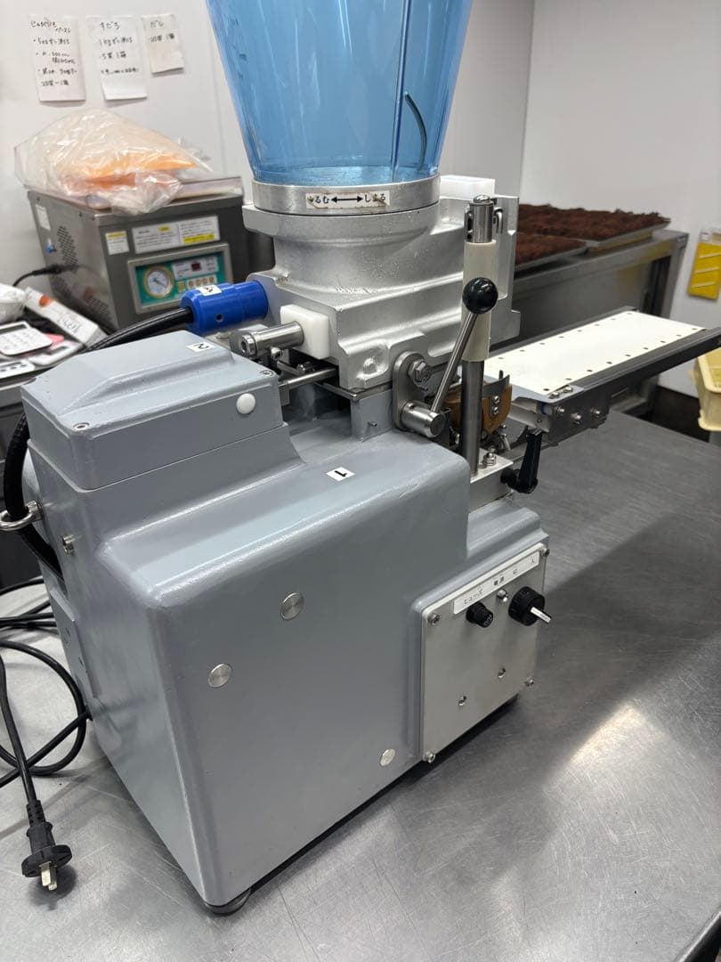 東亜工業　餃子革命 餃子製造機