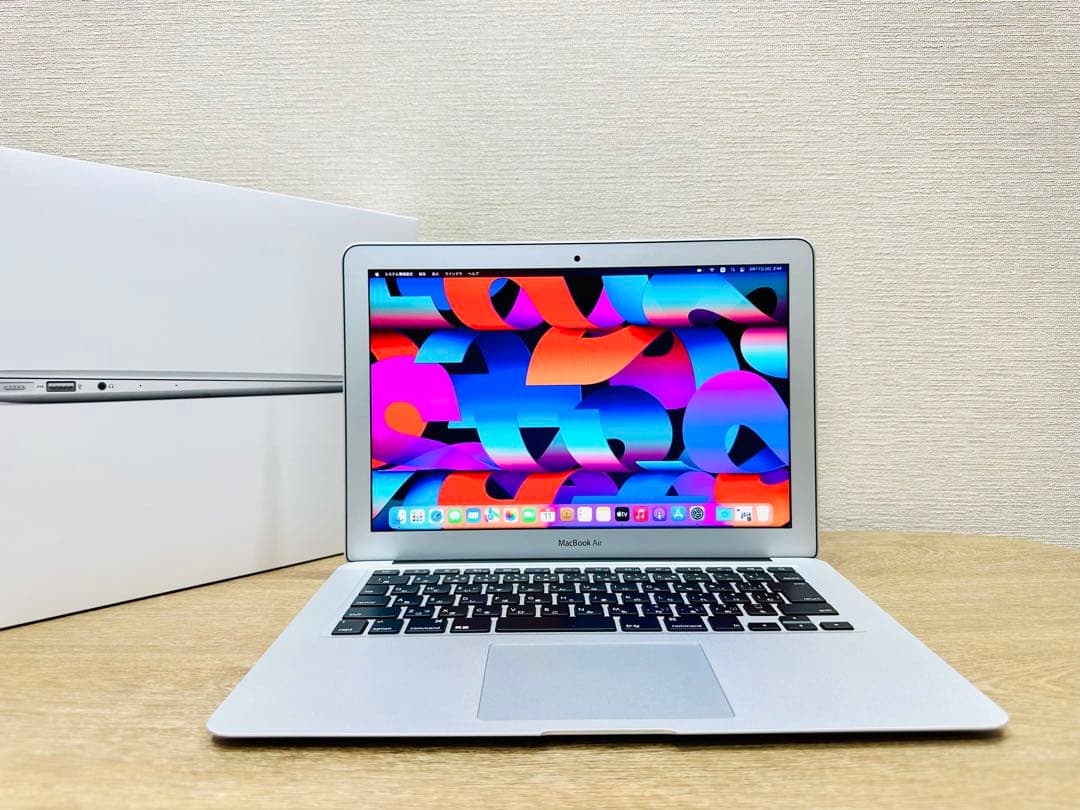 MacBook Air【MacOS2022年／MacOffice／新品バッテリー