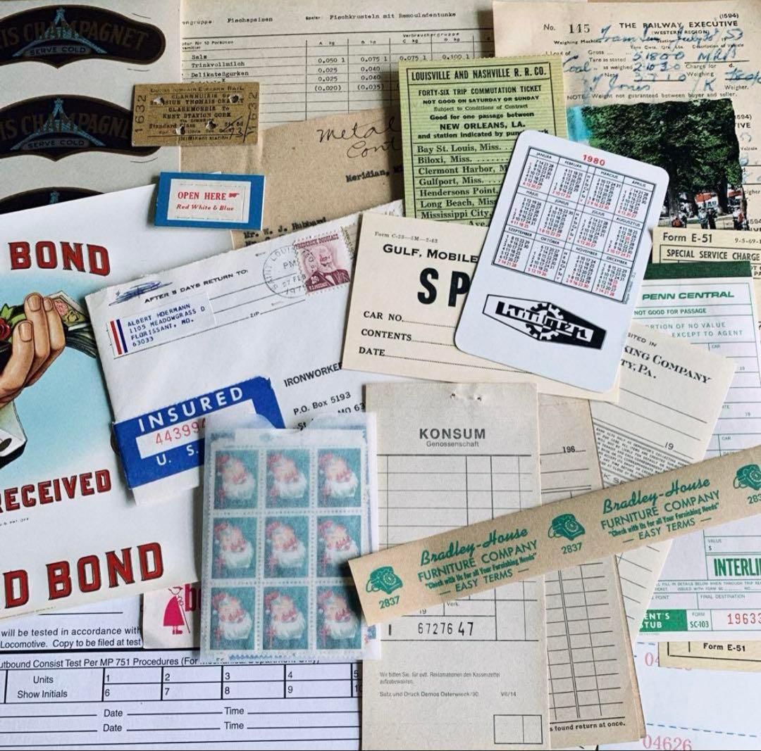 ★ 断捨離！紙もの詰め込みBOX ★ 80サイズ　海外 ヴィンテージ 紙もの