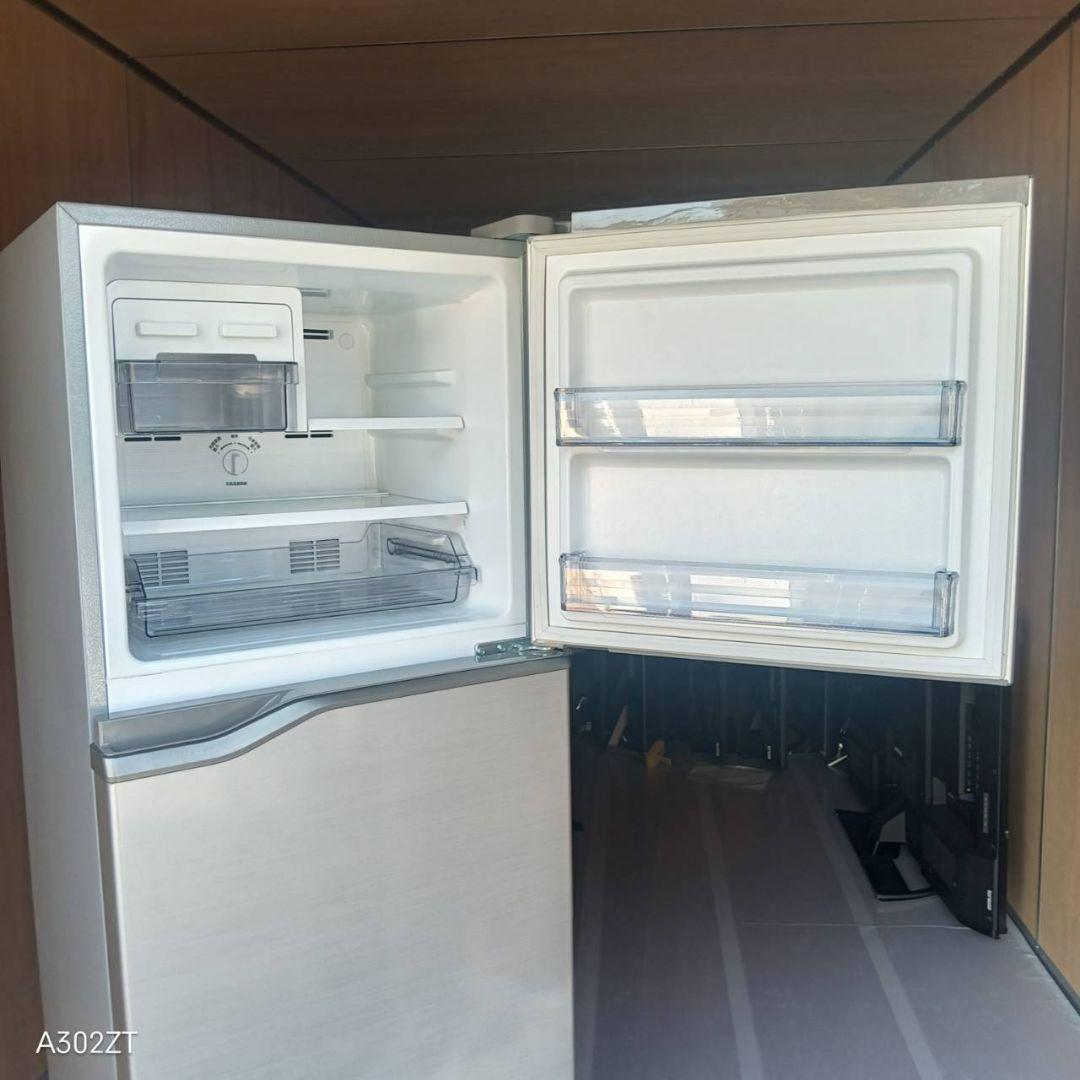 C069 送料設置無料　Panasonic　人気モデル　大型冷蔵庫　248L