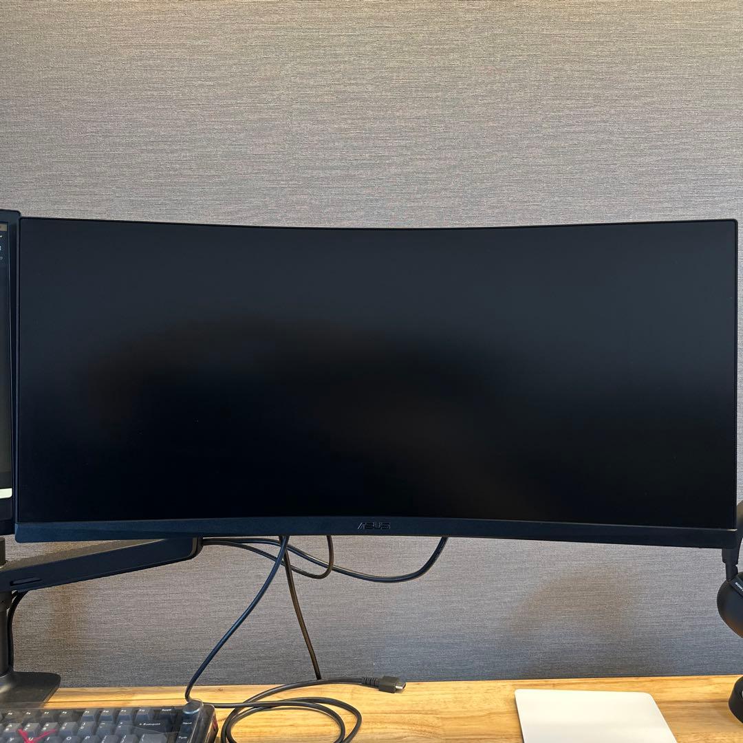 ウルトラワイド ゲーミングモニター TUF Gaming VG30VQL1A