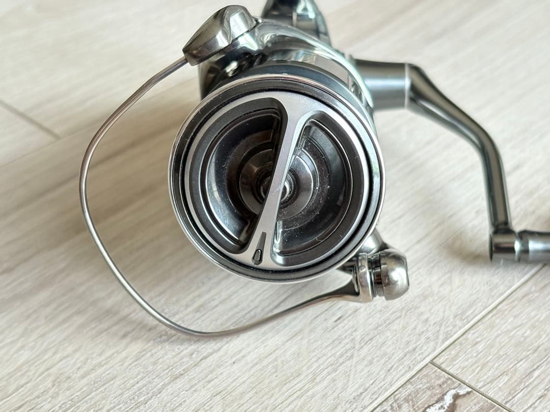 【美品】シマノ　22 ステラ　c3000xg