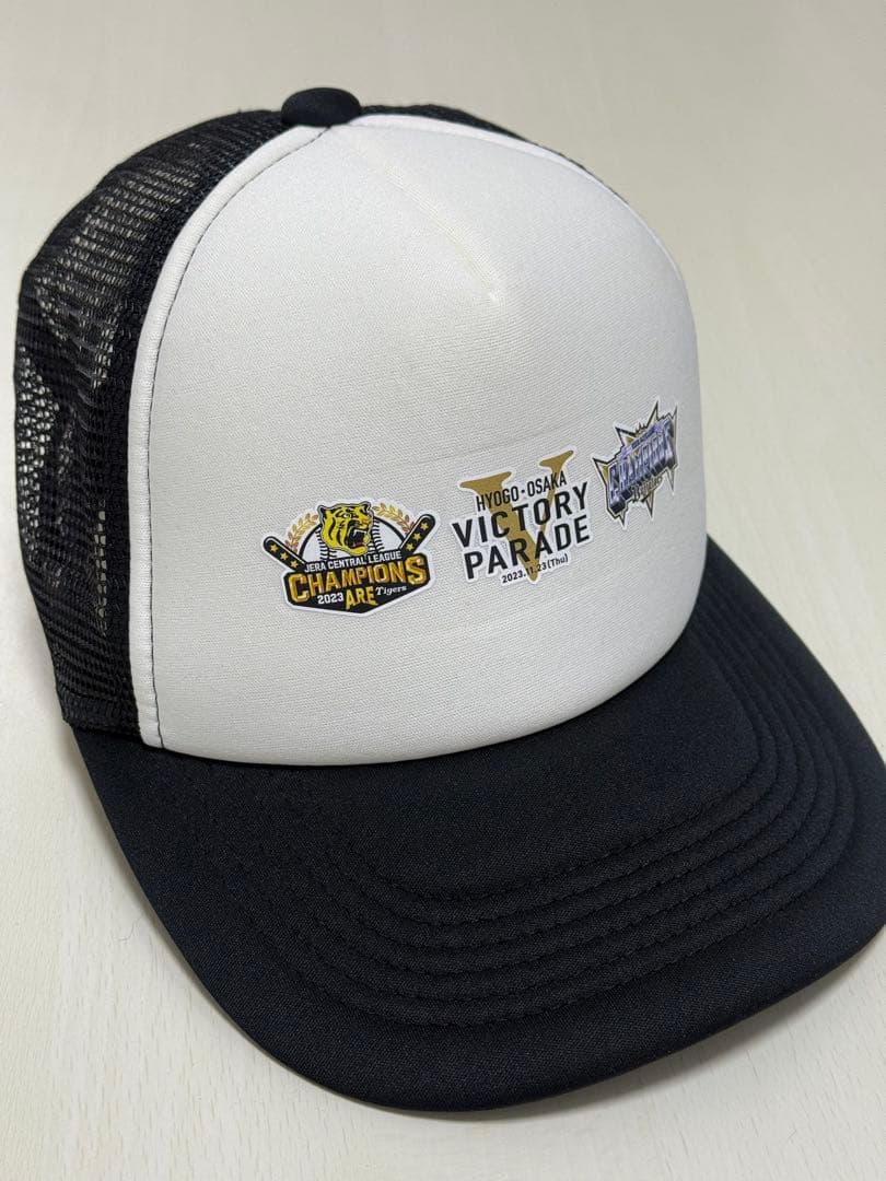 ⭐️非売品⭐️値下げ⭐️阪神タイガース 優勝パレード スタッフ用キャップ&ジャケット