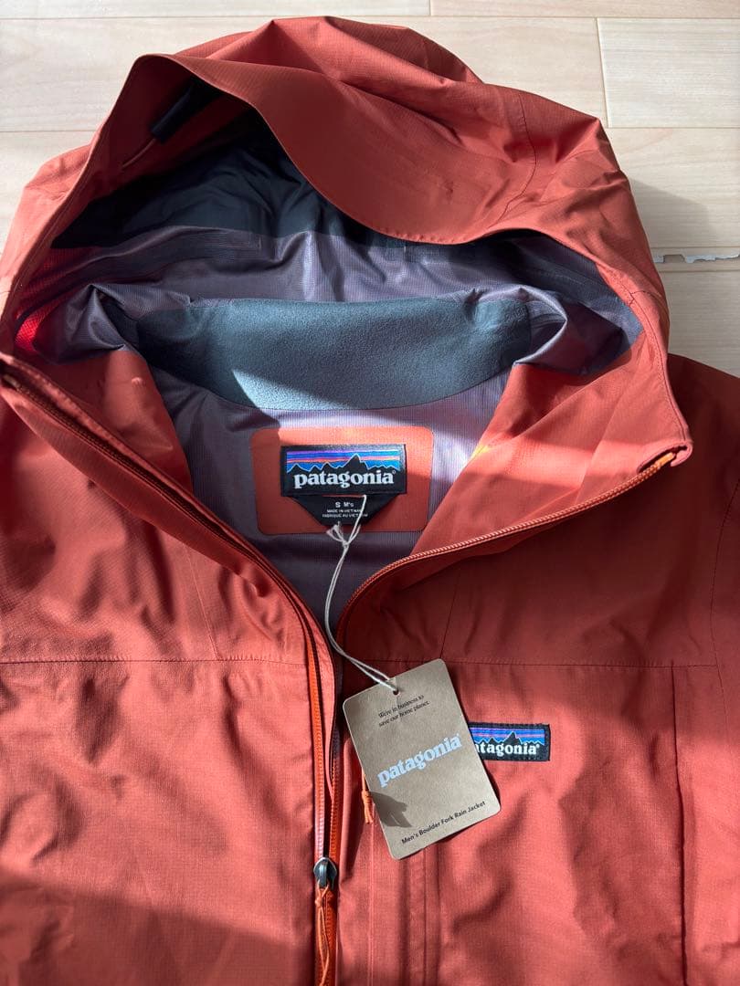 【大幅値下げ】パタゴニア ボルダーフォーク レインジャケット メンズS FA24