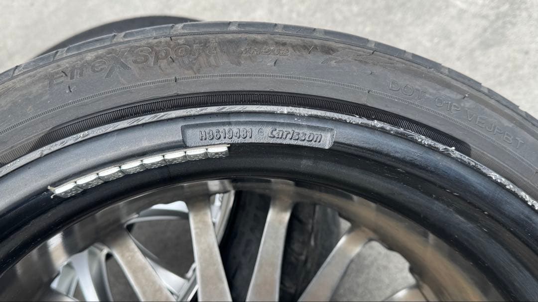 Carlsson 19インチ カールソンホイールセット（タイヤ付き）