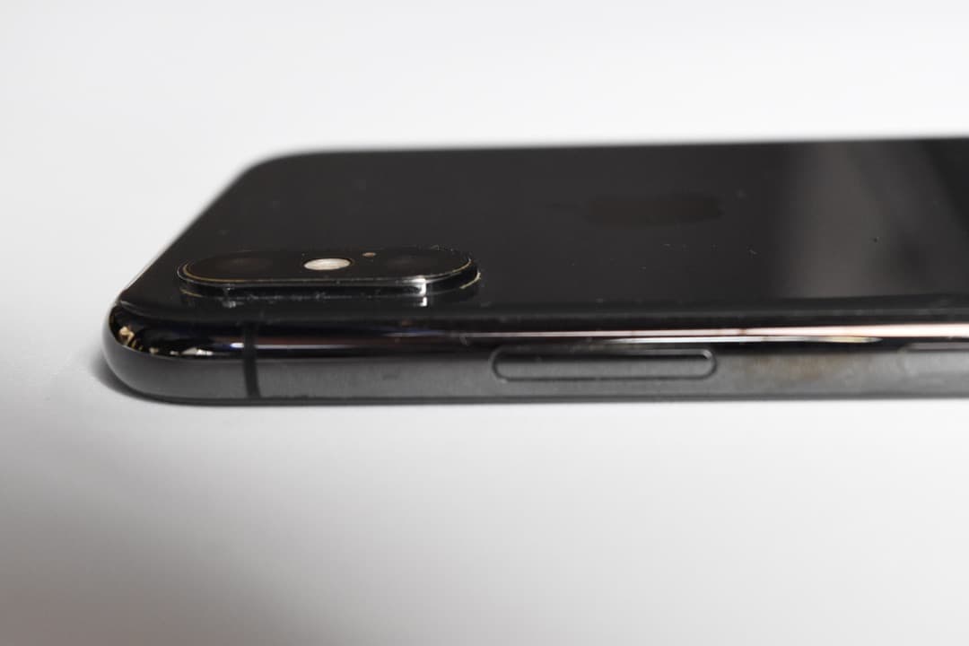 iPhone XS 256GB SIMフリー 残債なし バッテリー79%