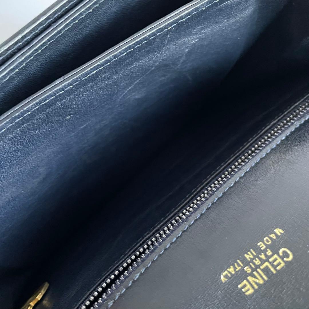 ✨極美品✨　CELINE ショルダーバッグ　馬車金具　紺　レザー　ビンテージ