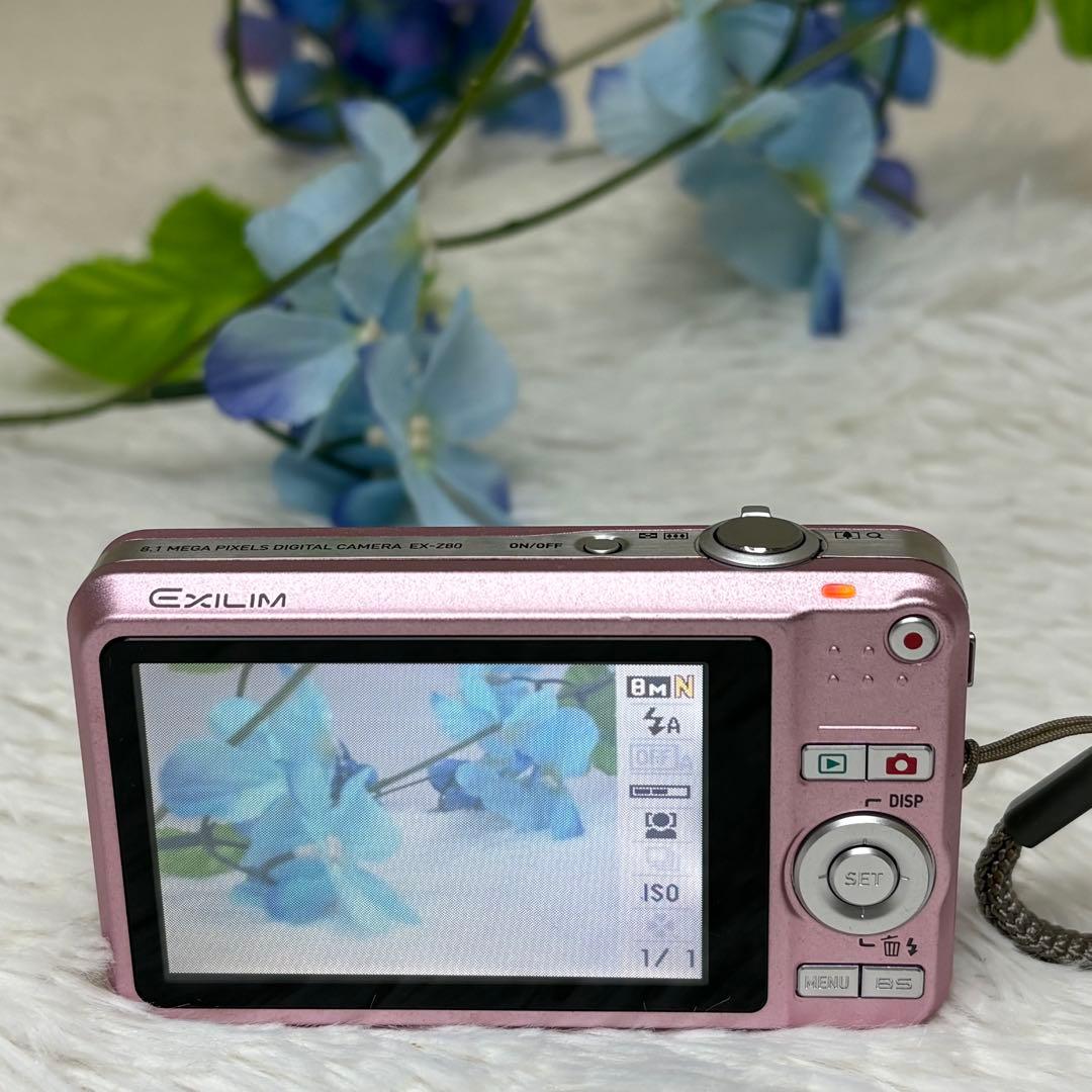 CASIO カメラ　エクシリム　EX-Z80 充電器　箱　ピンク コンデジ　可動