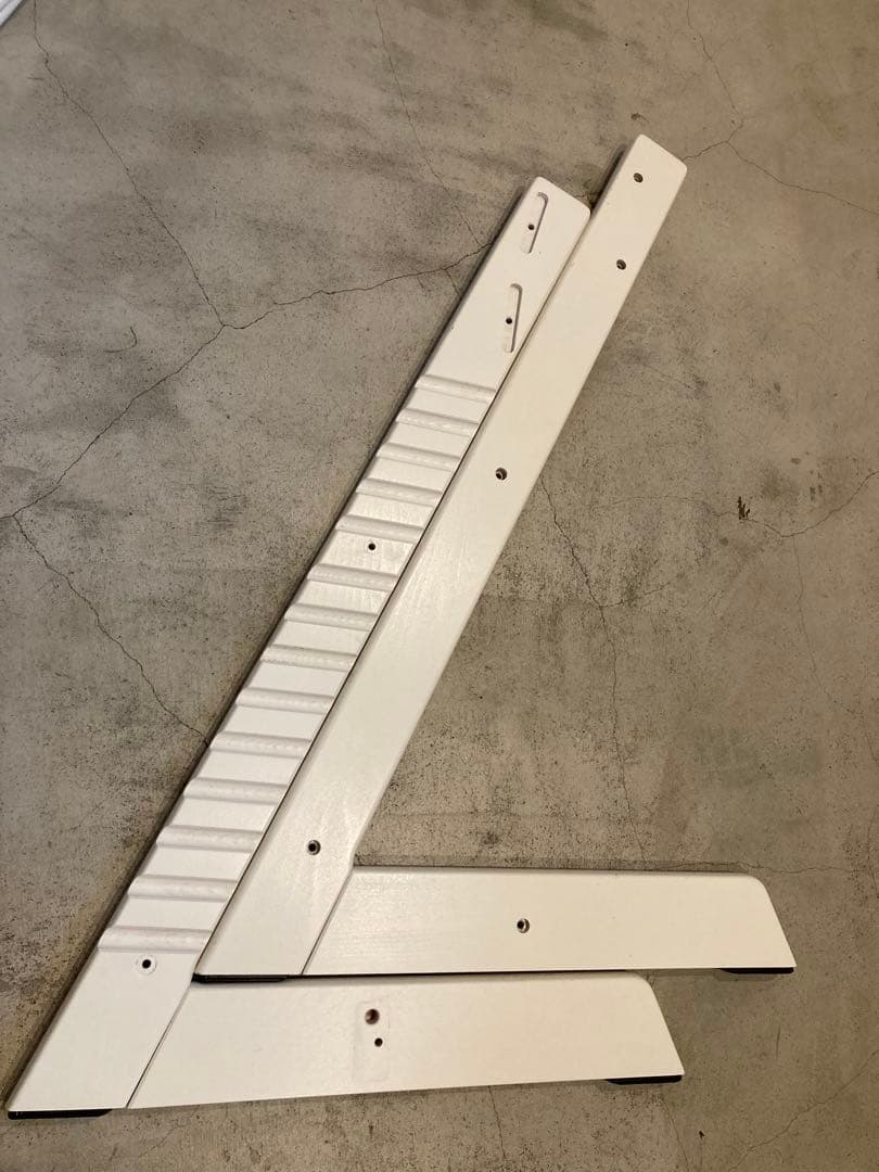 ストッケ　トリップトラップ　ホワイト　ベビーセット付　S/N4