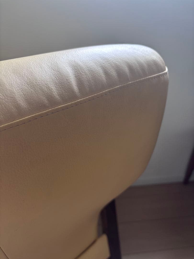 みとこんどりあ冨士ファニチア Comodo リクライニングチェア 12万