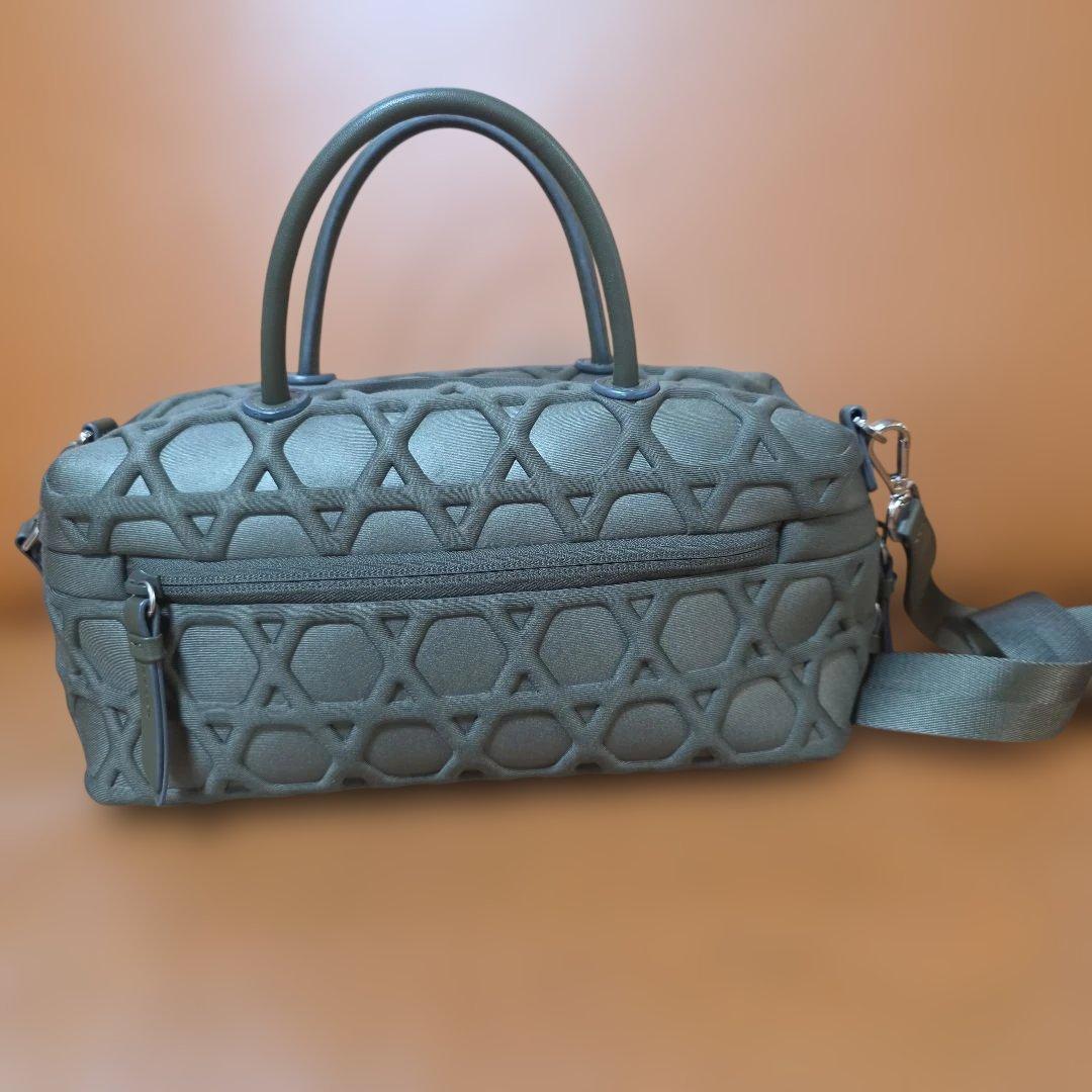 LAQUOH ラクーオ ショルダーバッグ