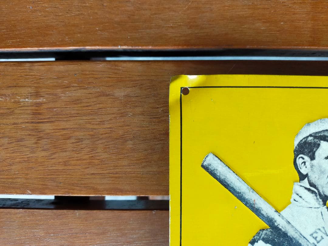 NAP  LAJOIE CHEWS RED DEVIL 　ヴィンテージ看板