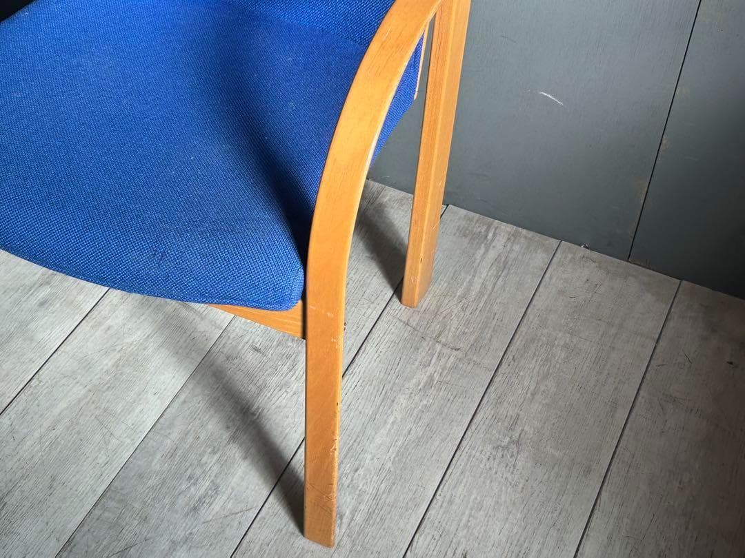 ③ マグヌスオルセン　デンマーク　MAGNUS OLESEN アームチェア　GG