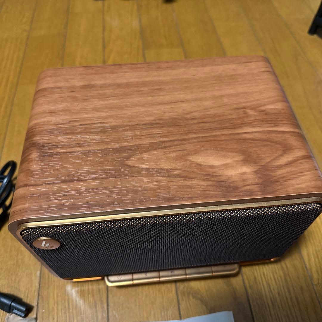 Edifier D32 ワイヤレススピーカー