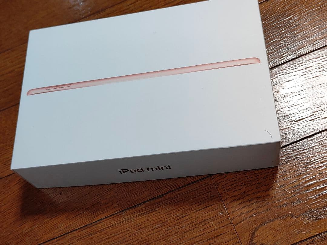 ★Apple iPad Mini Gold 256:充電ケーブル付中古wifi