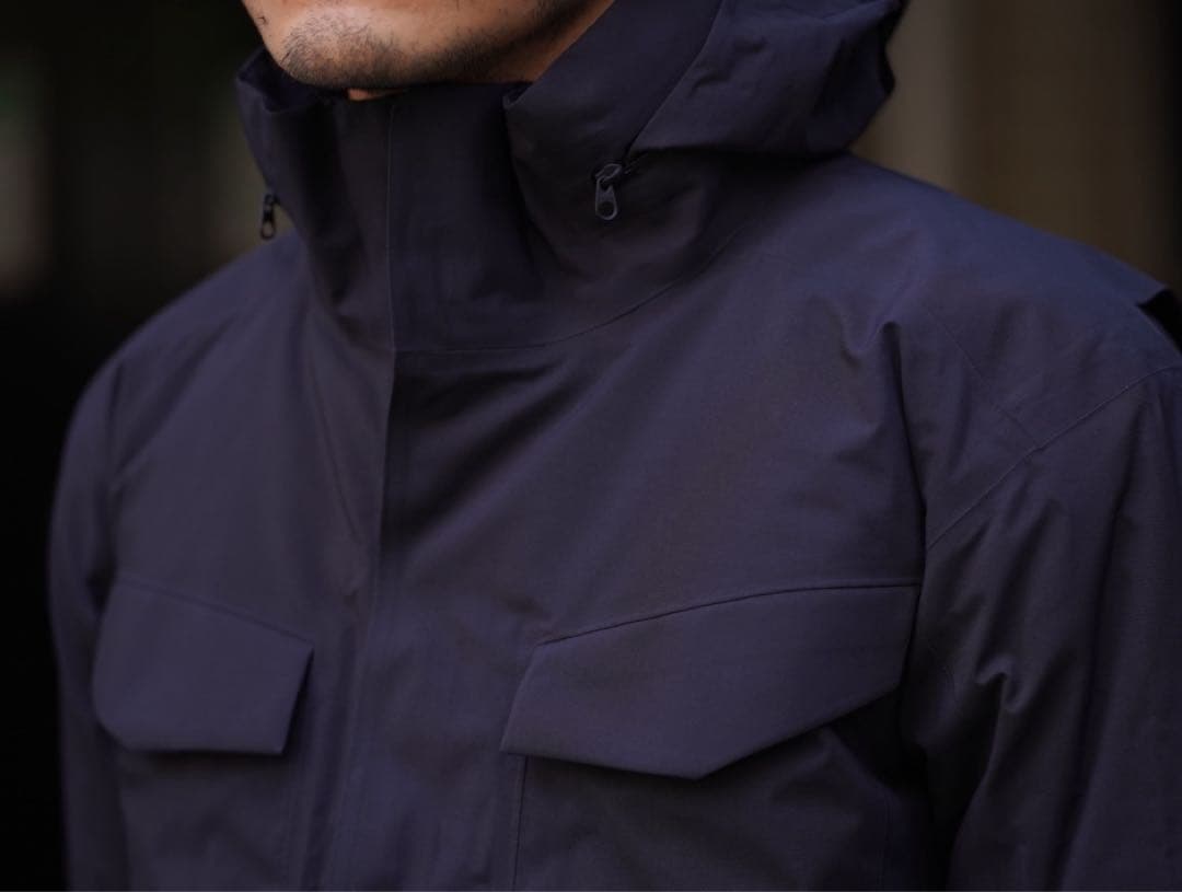 週末値下げ　ARC'TERYX VEILANCE FIELD IS JKT
