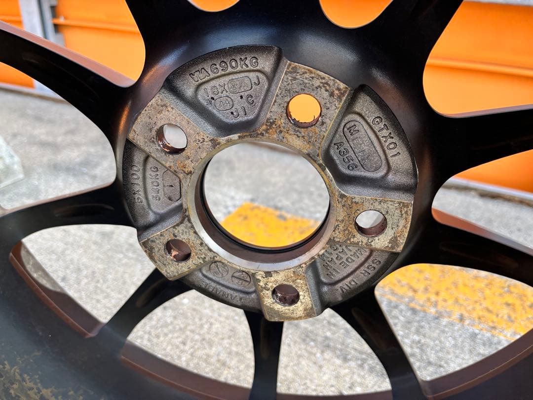 (最終値下げ)SSR GTX01 18×8.5j 114.3-5H 44