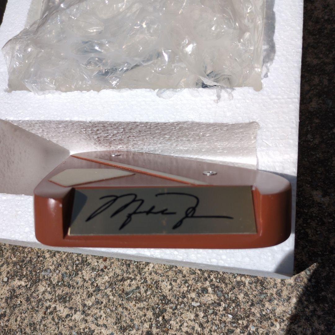 貴重　サルビノ　Michael Jordan 限定フィギュア　ナンバリングあり