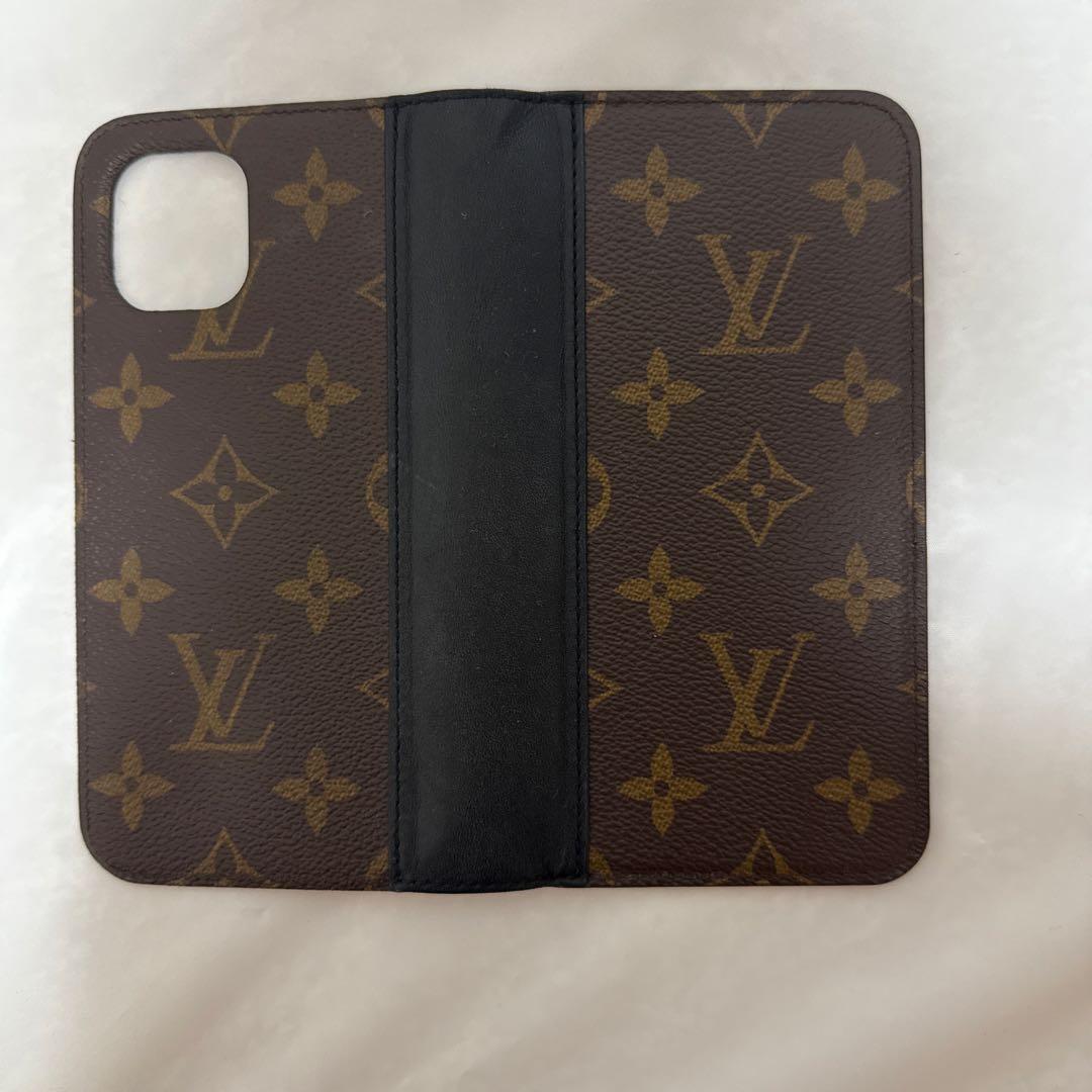 ルイヴィトン　モノグラム 手帳型スマホケース　iPhone11