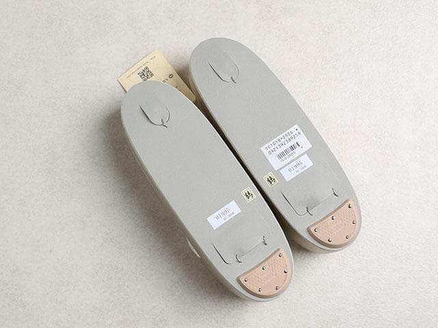 【新品】草履バッグセット フリーサイズ 古典柄 帯地 黒&ゴールド　01895