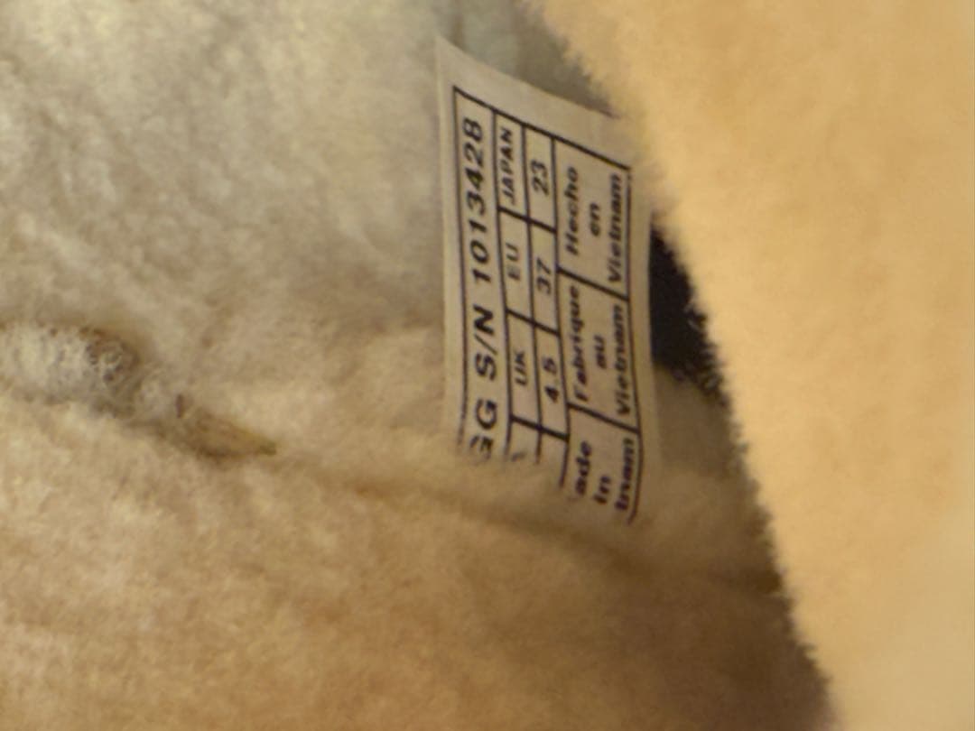 MT 　UGG ムートンブーツ　キャメル　23cm