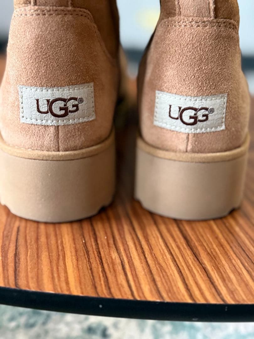MT 　UGG ムートンブーツ　キャメル　23cm