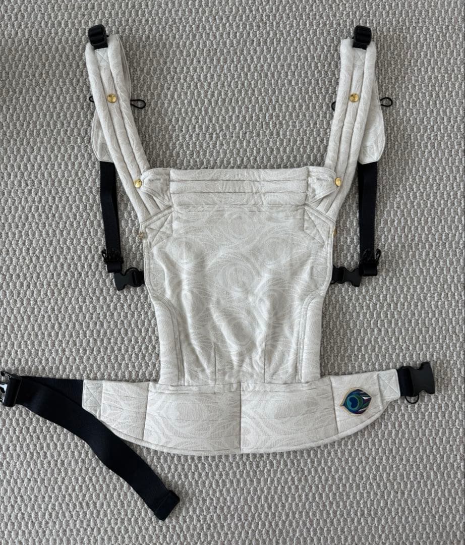 Artipoppe 抱っこ紐 ザイガイスト アーガス・オート (リネン)