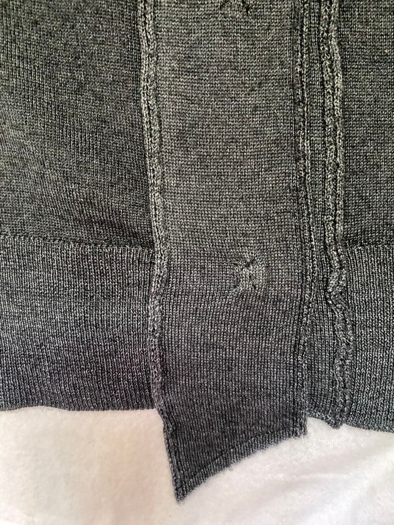 PRADA グレー リボン付きカーディガン