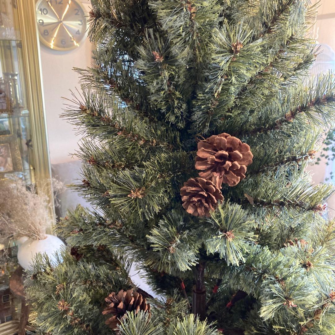 アルザス松ぼっくり付きクリスマスツリー180㎝