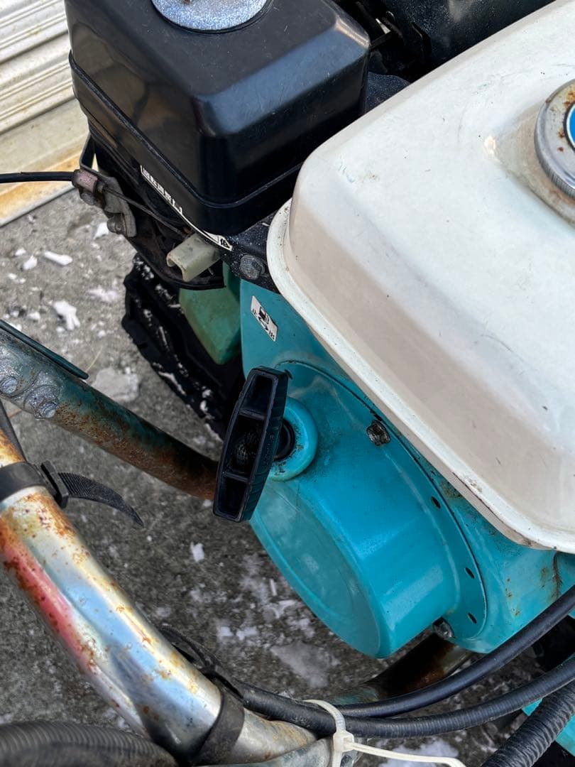 シュウ 札幌から ホンダ 除雪機 雪丸HS555 5馬力 HONDA