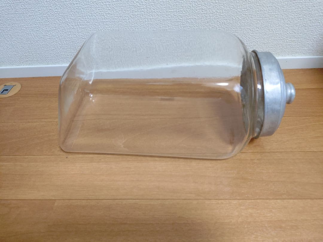 昭和レトロ　ガラス瓶お菓子入れ　小物入れ　アンティーク　ビンテージ　架台付　レア