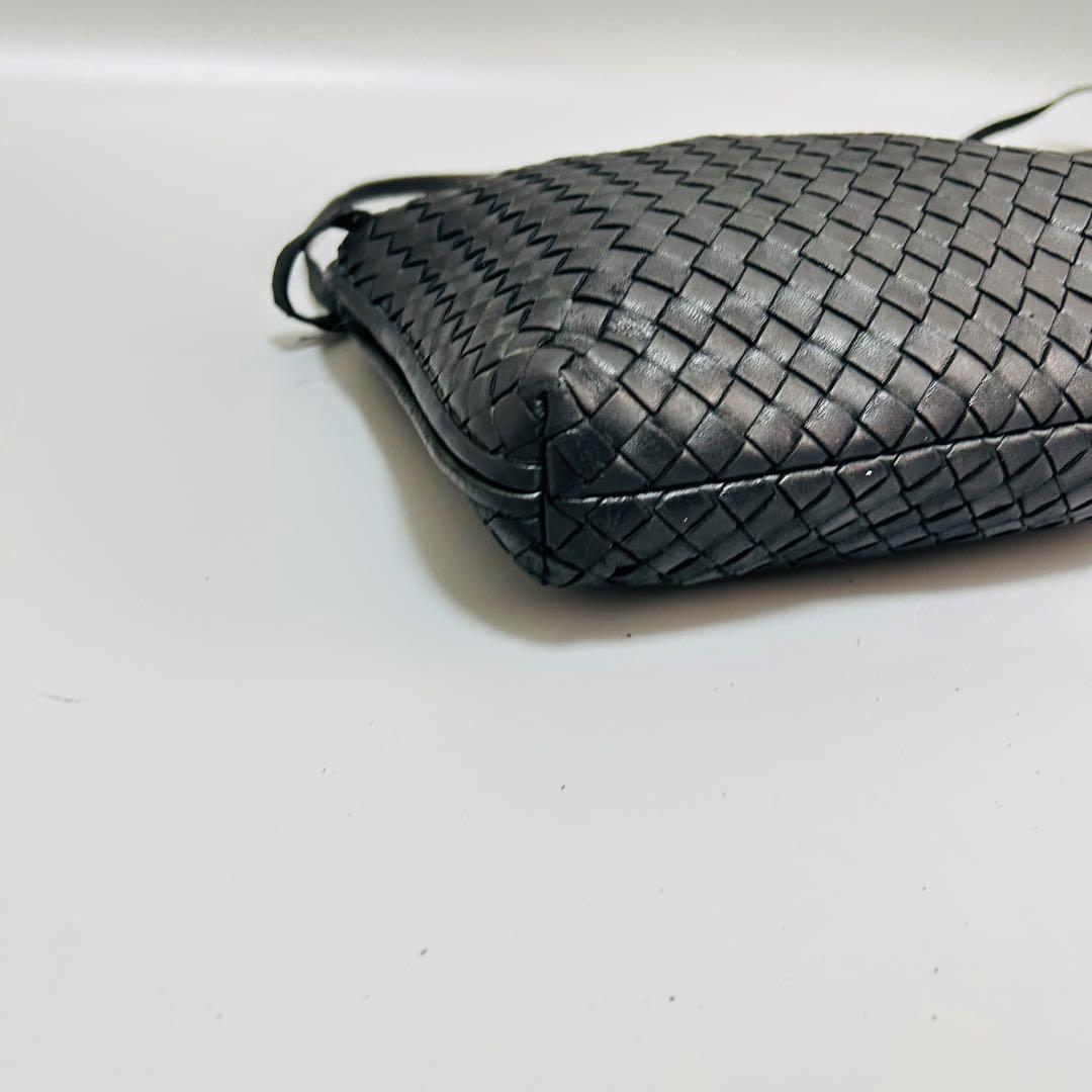 BOTTEGAVENETA ボッテガヴェネタ イントレチャート ショルダーバッグ