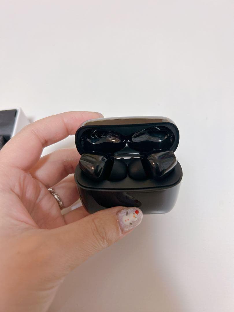 ♥️残り1点♥️翻訳機能付きイヤホンJ8 True Wireless Earbuds