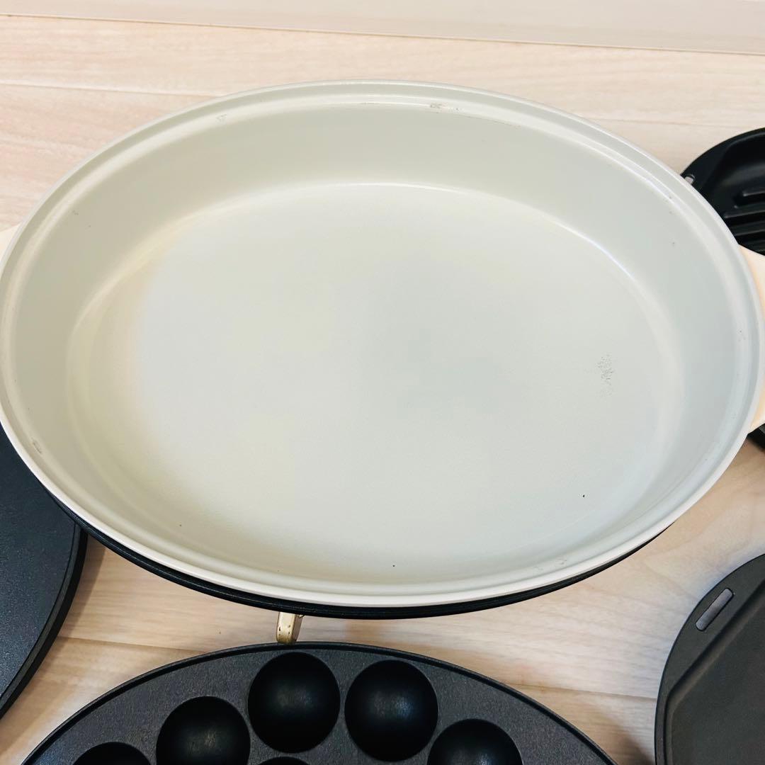 かりんママ様BRUNO　オーバルホットプレートBOE053　４種類のプレート、鍋