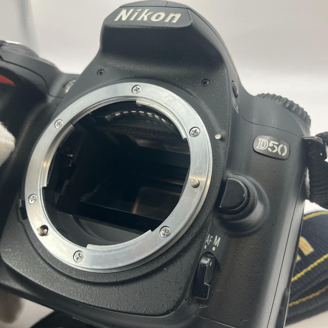 Nikon D50 デジタルカメラ本体・バッテリー・充電器付き