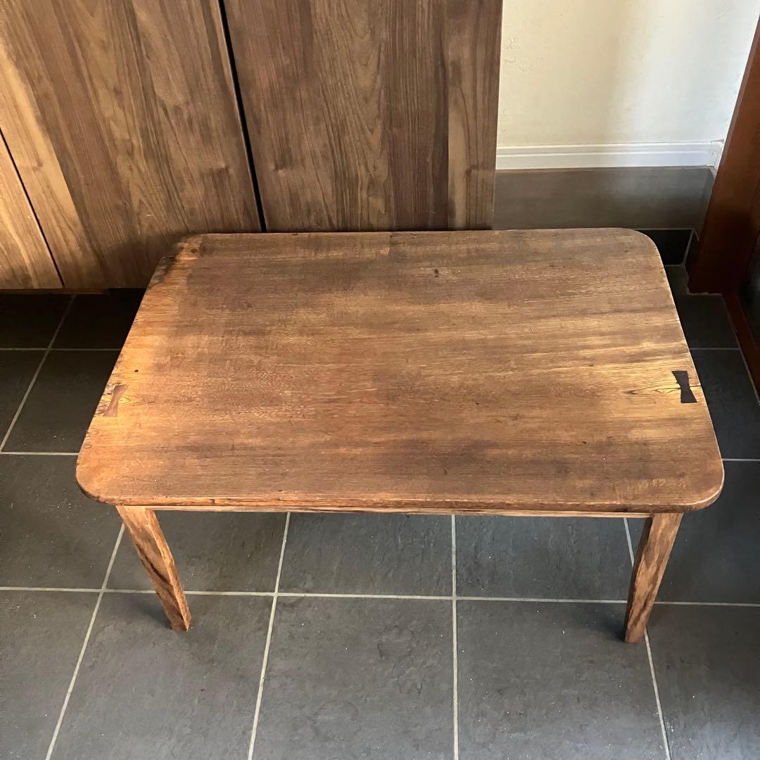 古い天板をリユースしたローテーブル　ハンドメイド