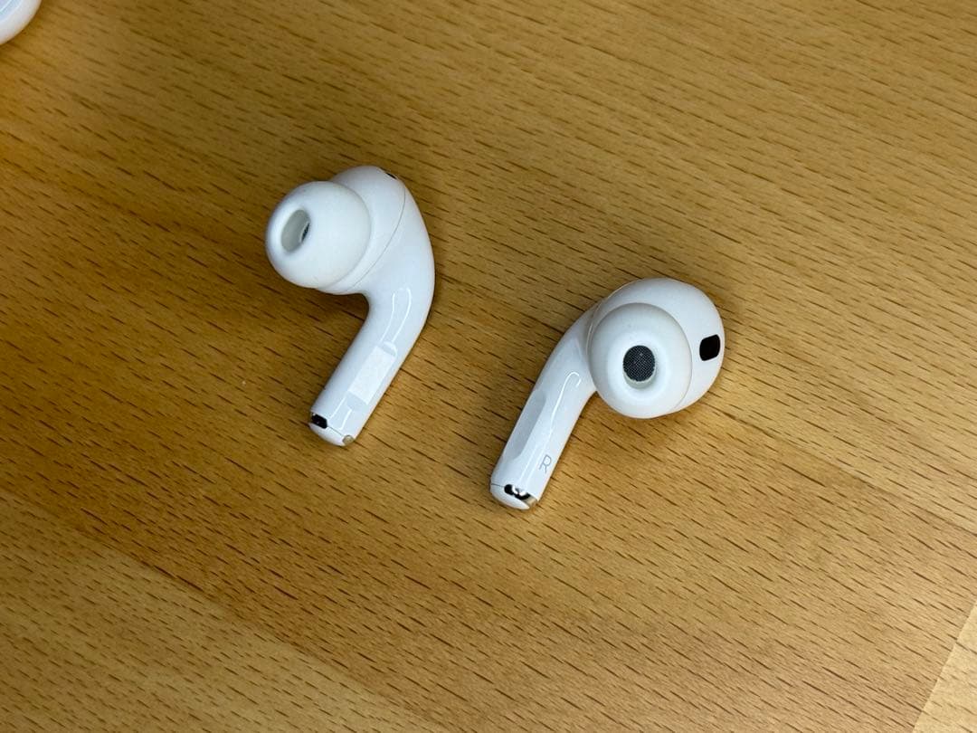 【正規品】AirPods Pro 第2世代 (Lightning) 付属品完備